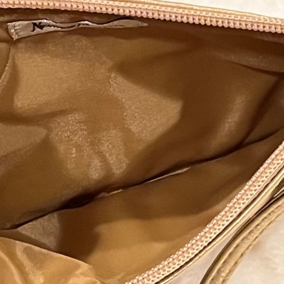 NEIMAN MARCUS Metallic Gold Wristlet NWOT - Picture 11 of 14